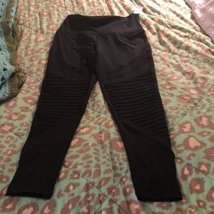 Fun high rise Moto leggings